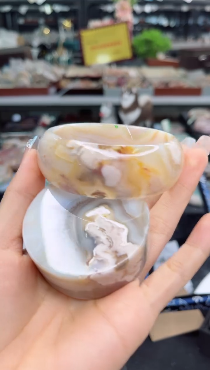 【闪购商品】石英质玉手镯未镶嵌60圈口（赠品镯心）1563369