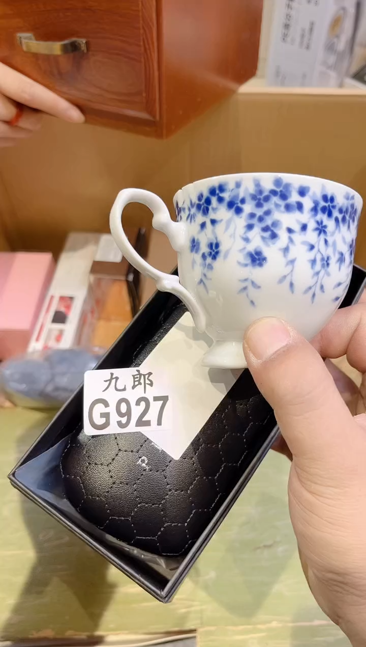 学****儿927 学游泳的小猫儿 学游泳的小猫儿