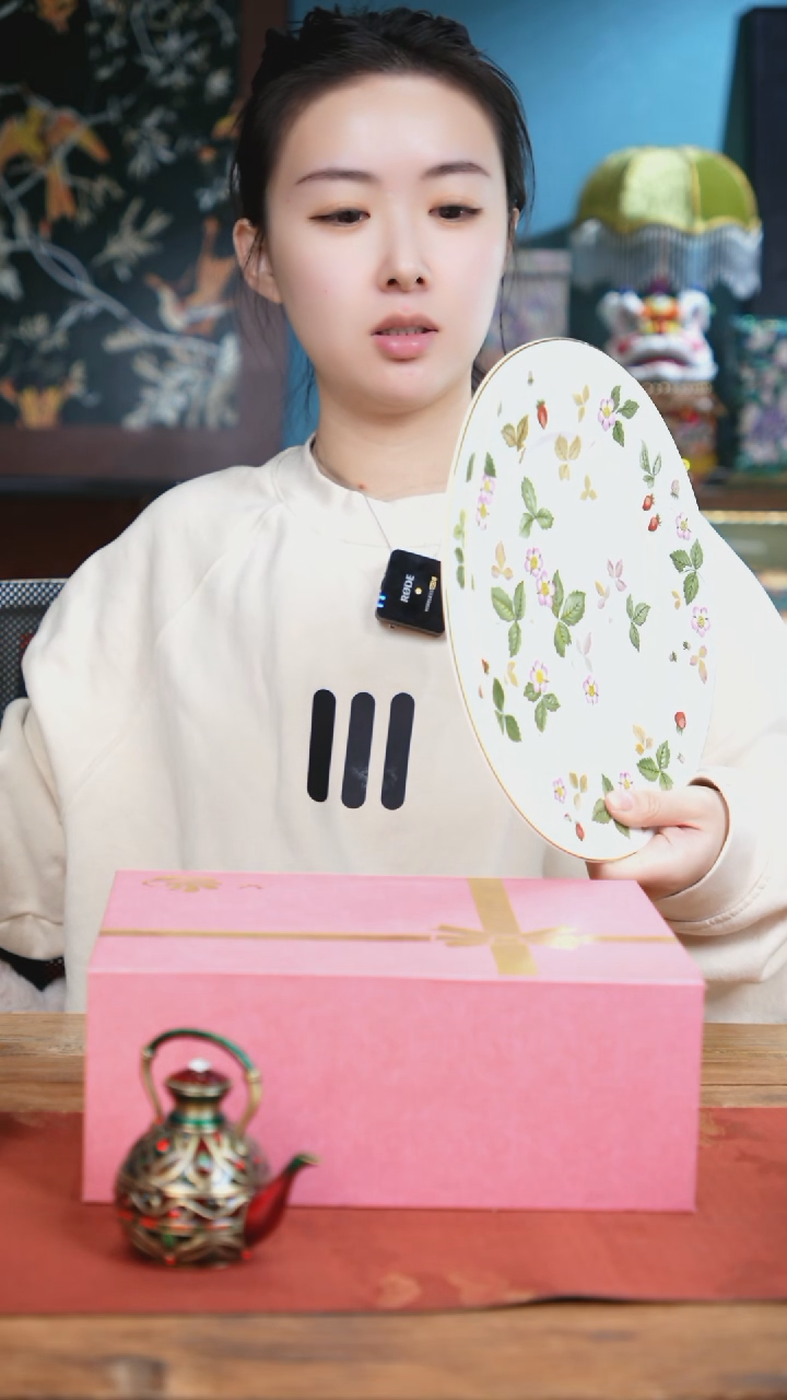 【闪购商品】瓷片豆包儿推荐饰品摆件