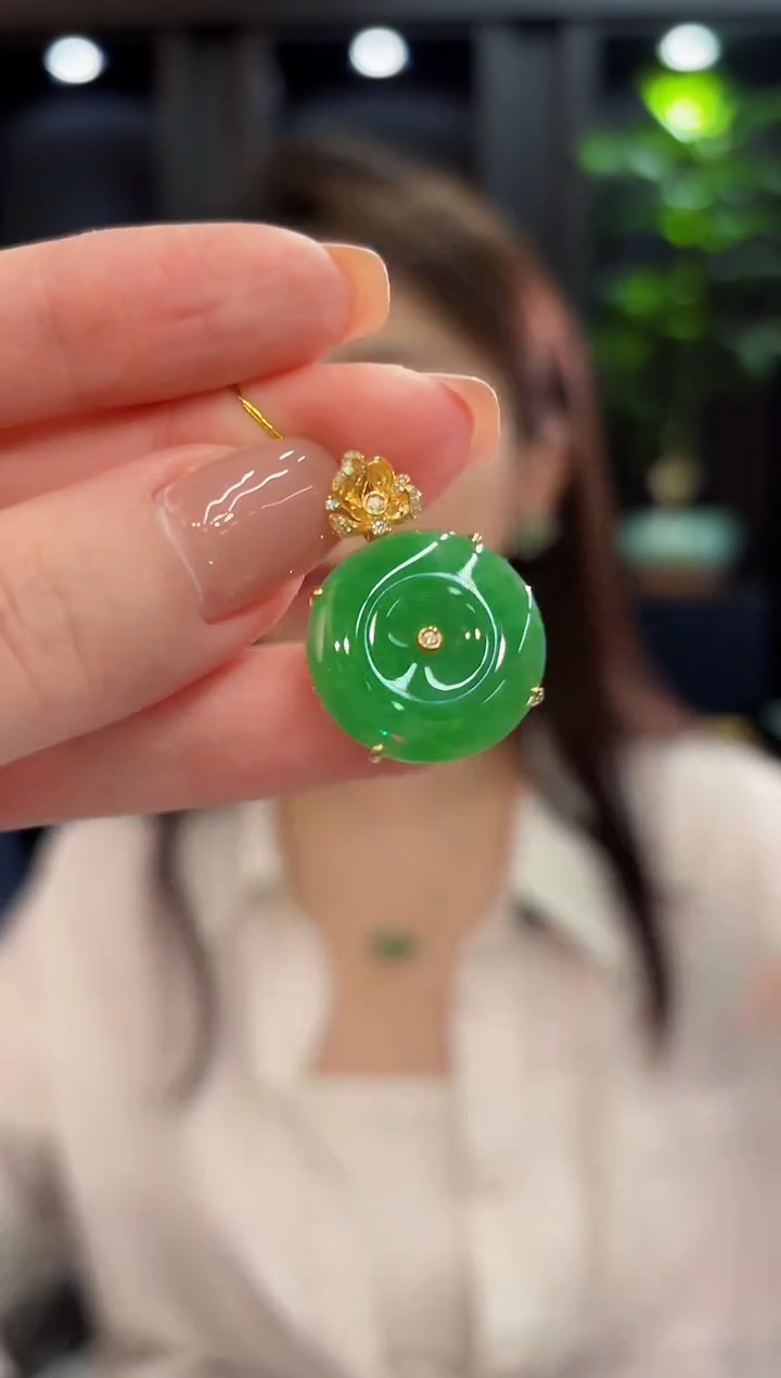 吊坠(不含链)18K金镶嵌翡翠 缅甸A货/支持复检/一件