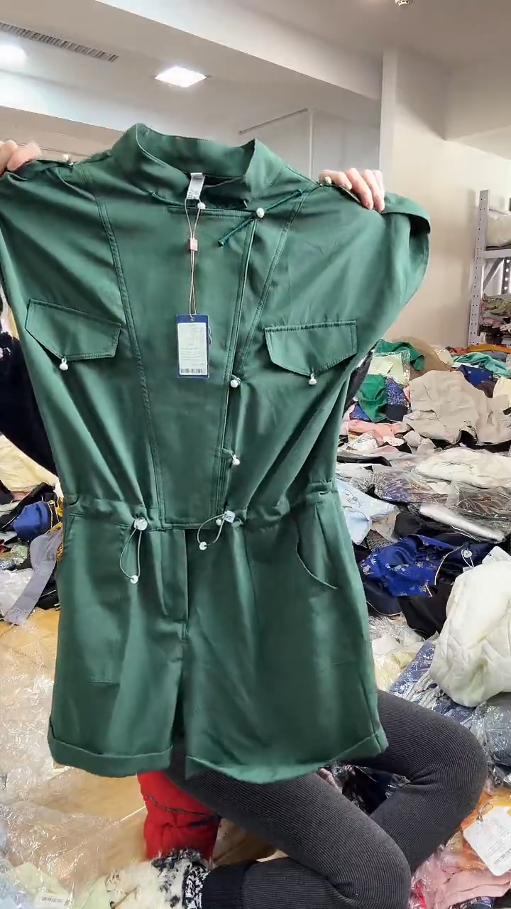 M码       120斤  连衣