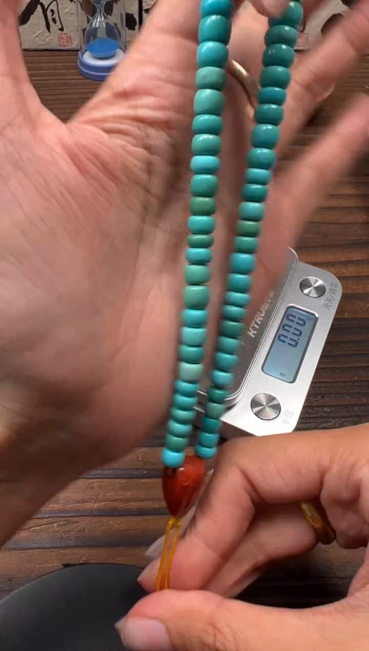 18K金镶嵌绿松石1绿松石手串