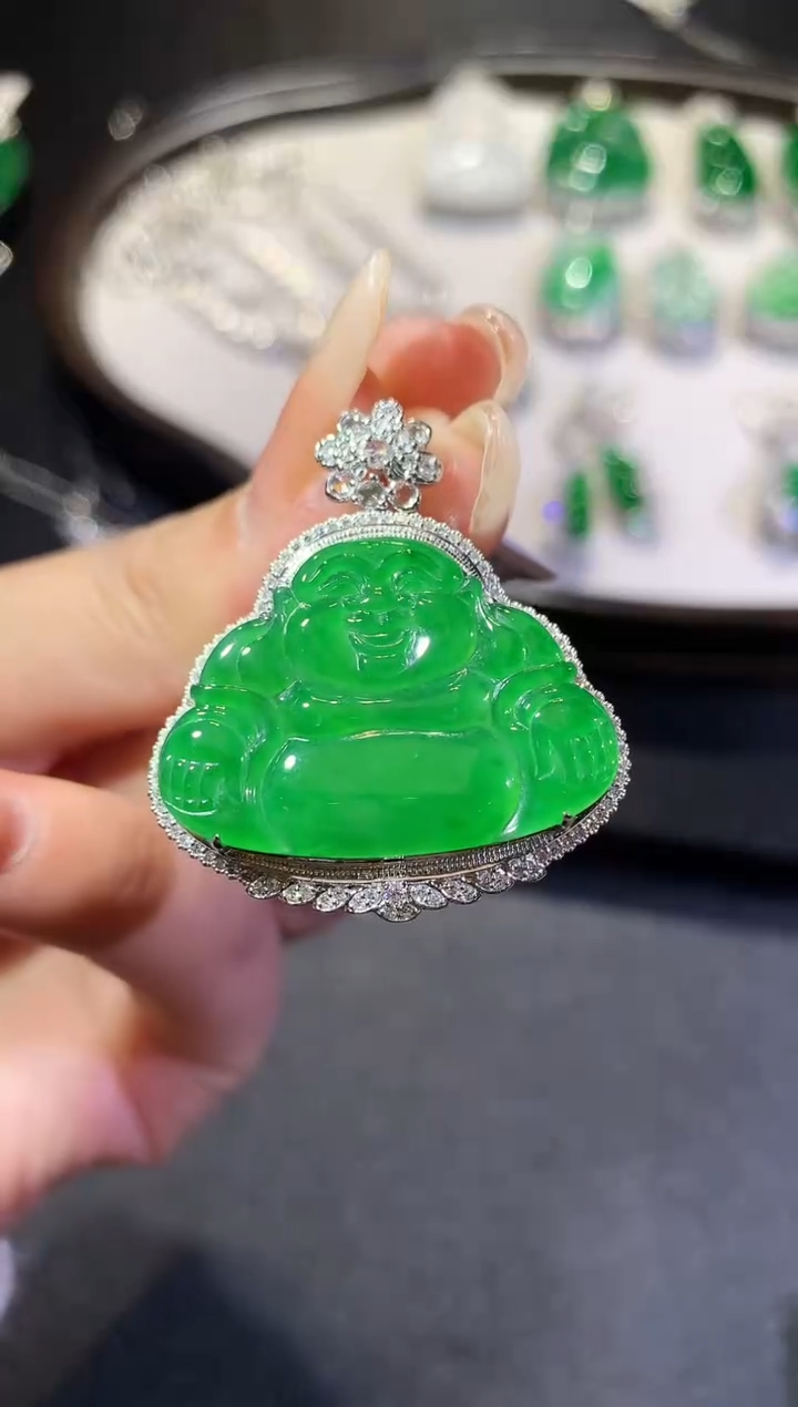 【闪购商品】翡翠吊坠(不含链)18K金镶嵌67-佛公（多样性发货一件