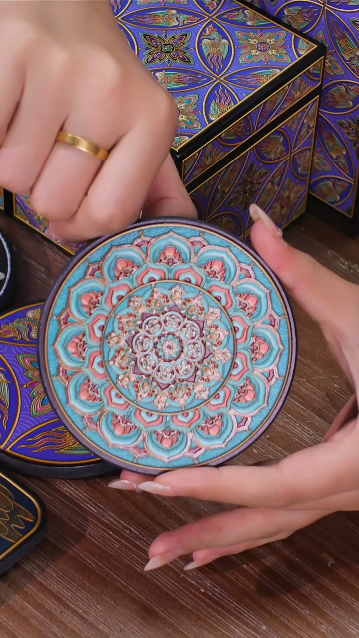 壹藏贰宝盛光杯垫一片