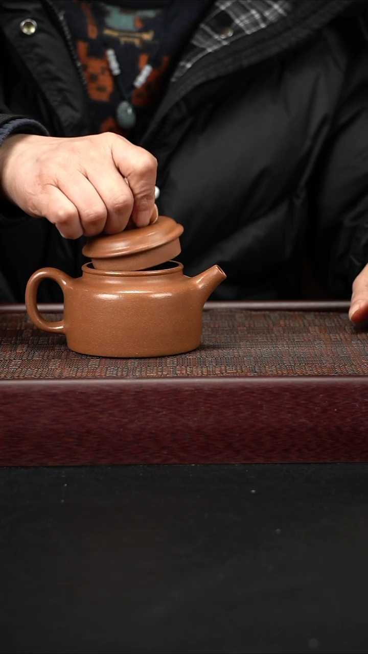 茶壶紫砂lzx沉香段 德钟200CC
