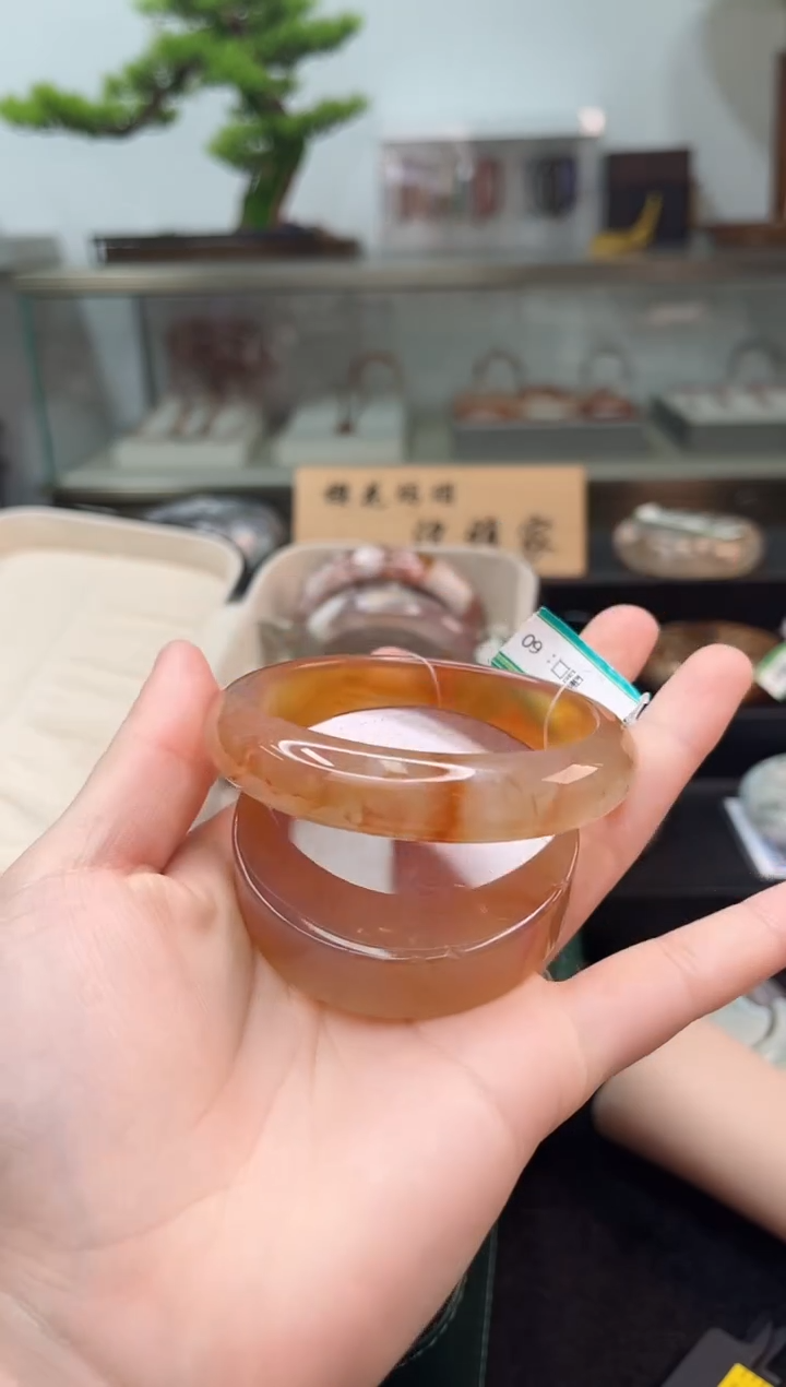 未镶嵌手镯石英质玉60圈口（赠品镯心）S939071