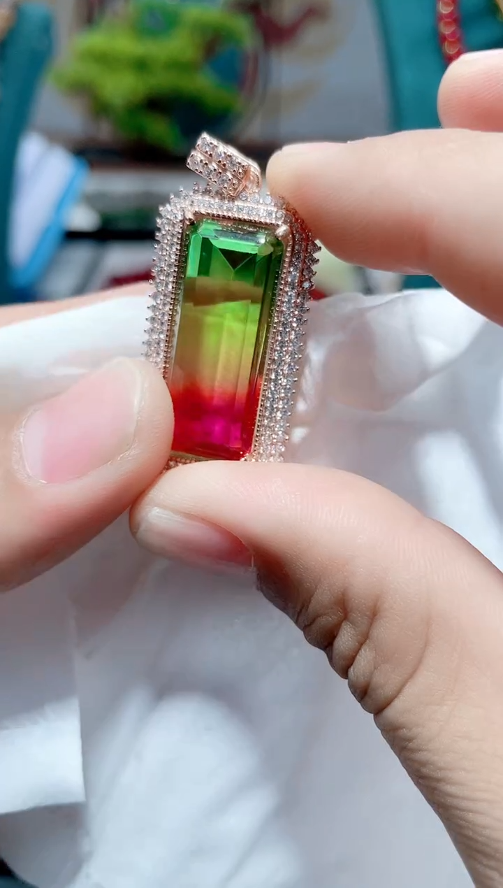 图片款 吊坠彩虹碧双色玫瑰