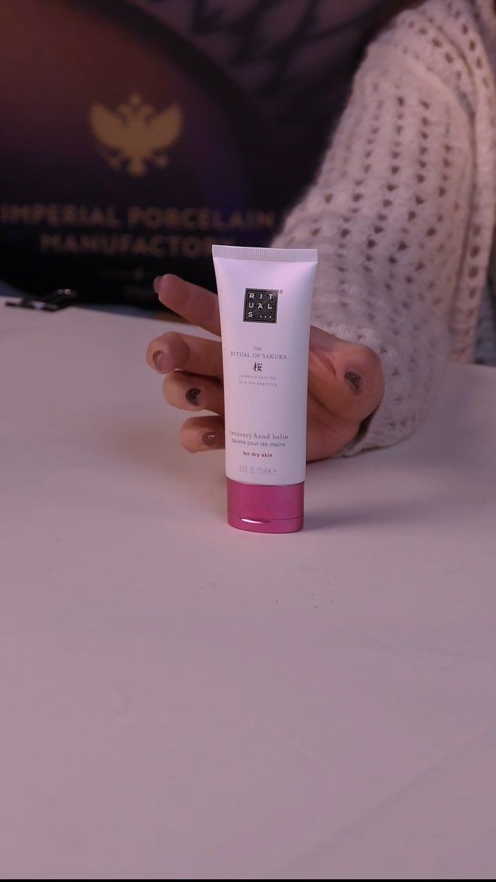 每天早上六点（）怡式    