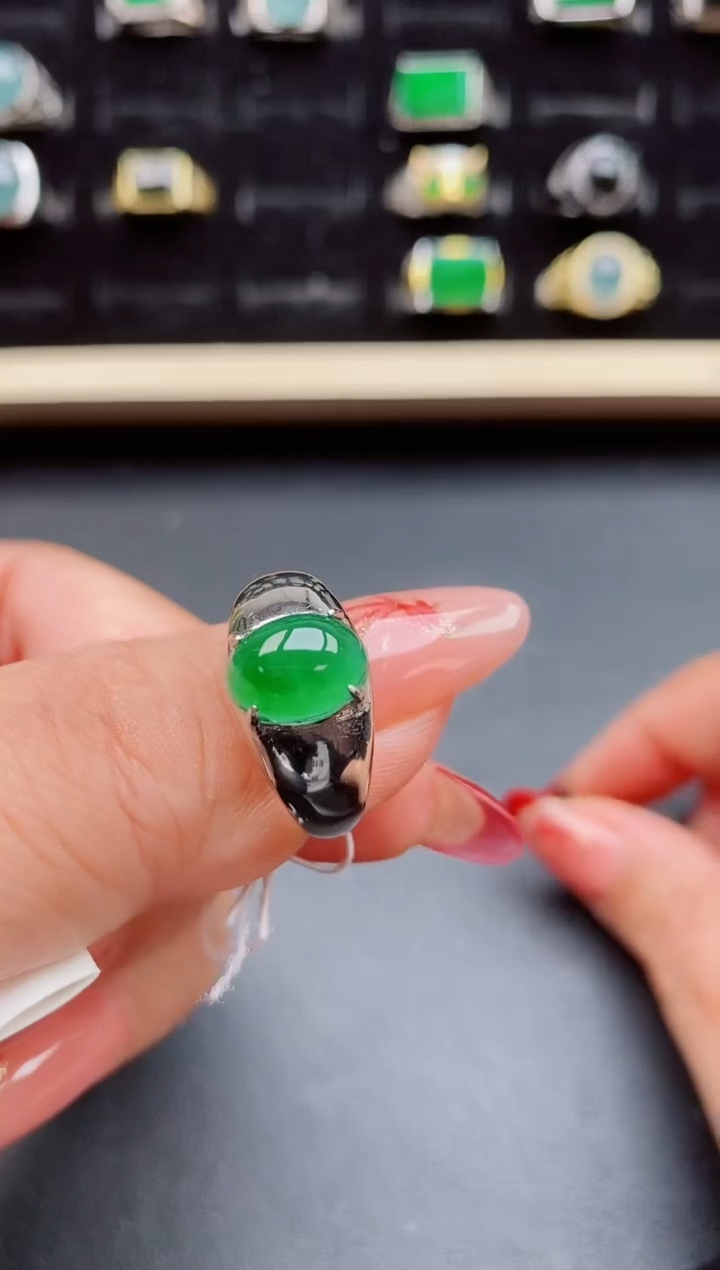 【闪购商品】翡翠戒指银S925镶嵌508550