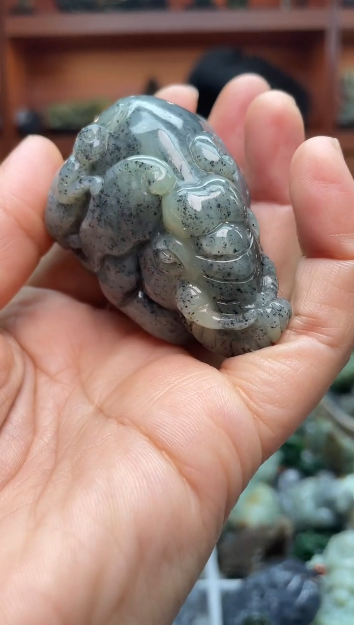 未镶嵌和田玉把件1