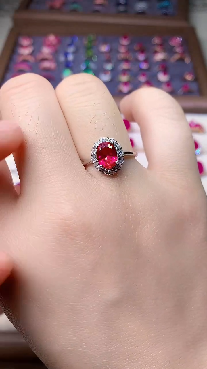 【闪购商品】红宝石戒指银S925镶嵌000