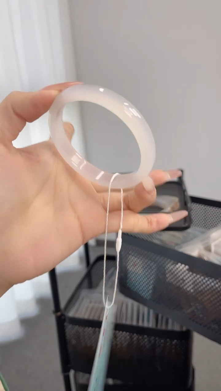 【闪购商品】玛瑙/玉髓手镯未镶嵌59-60圈