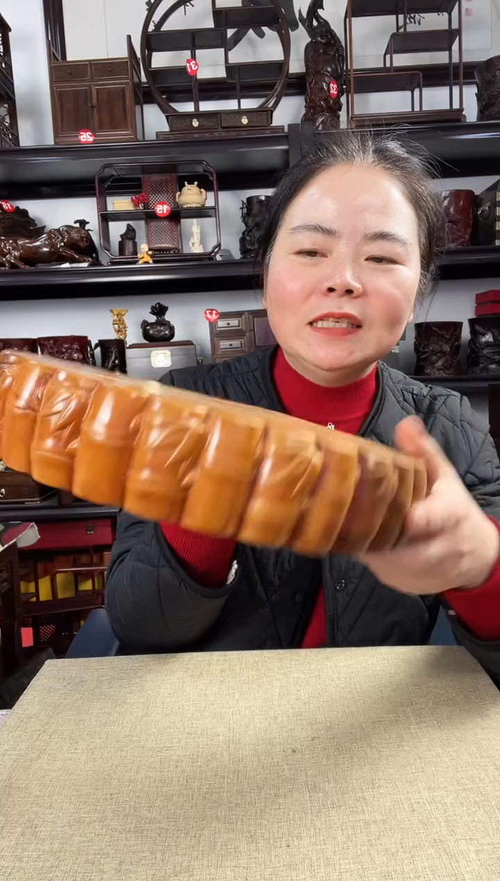 木747瑕疵老李红木工艺品