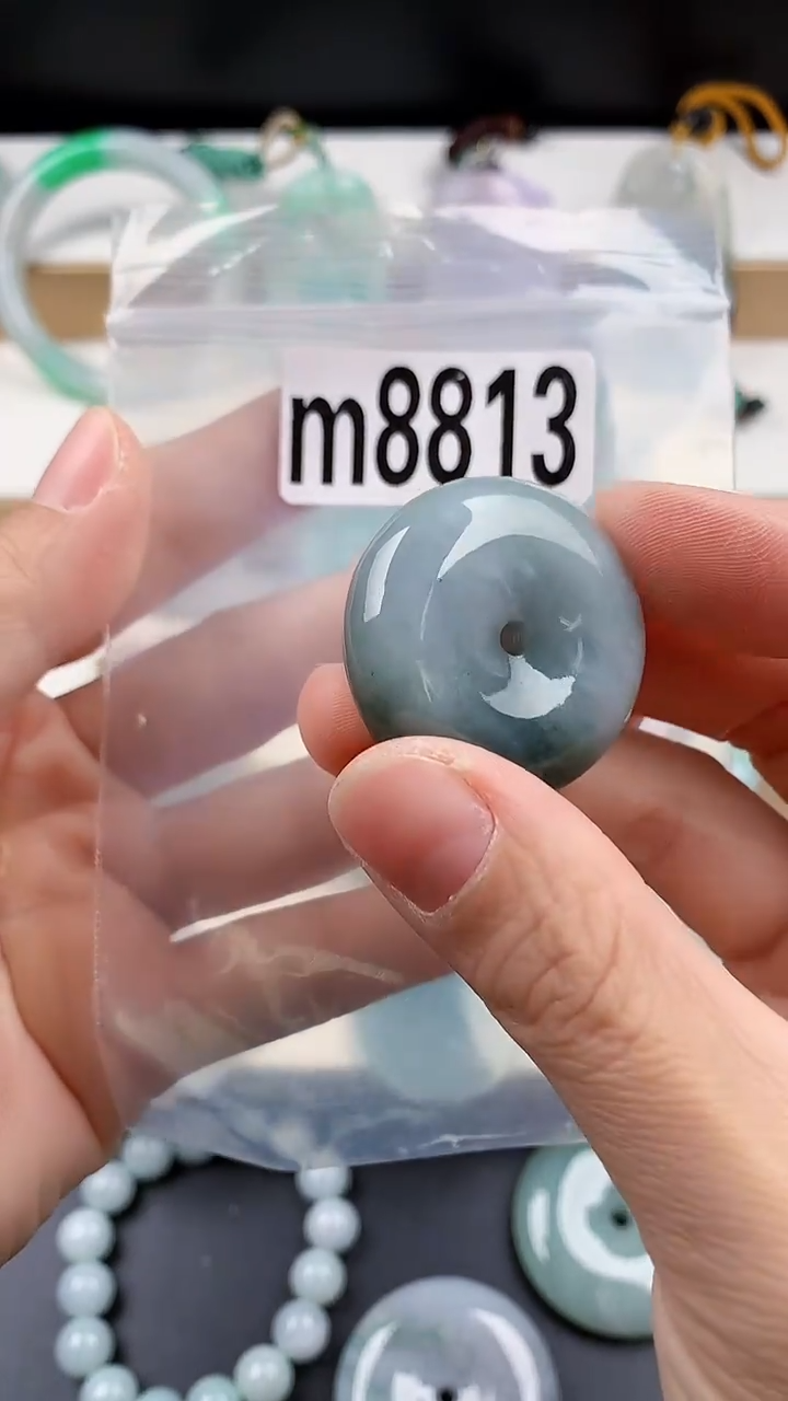 颈饰未镶嵌翡翠天然翡翠吊坠挂件