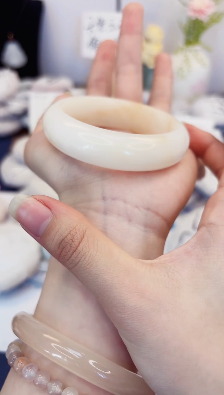 【闪购商品】石英质玉手镯未镶嵌253-财气镯-圈口56