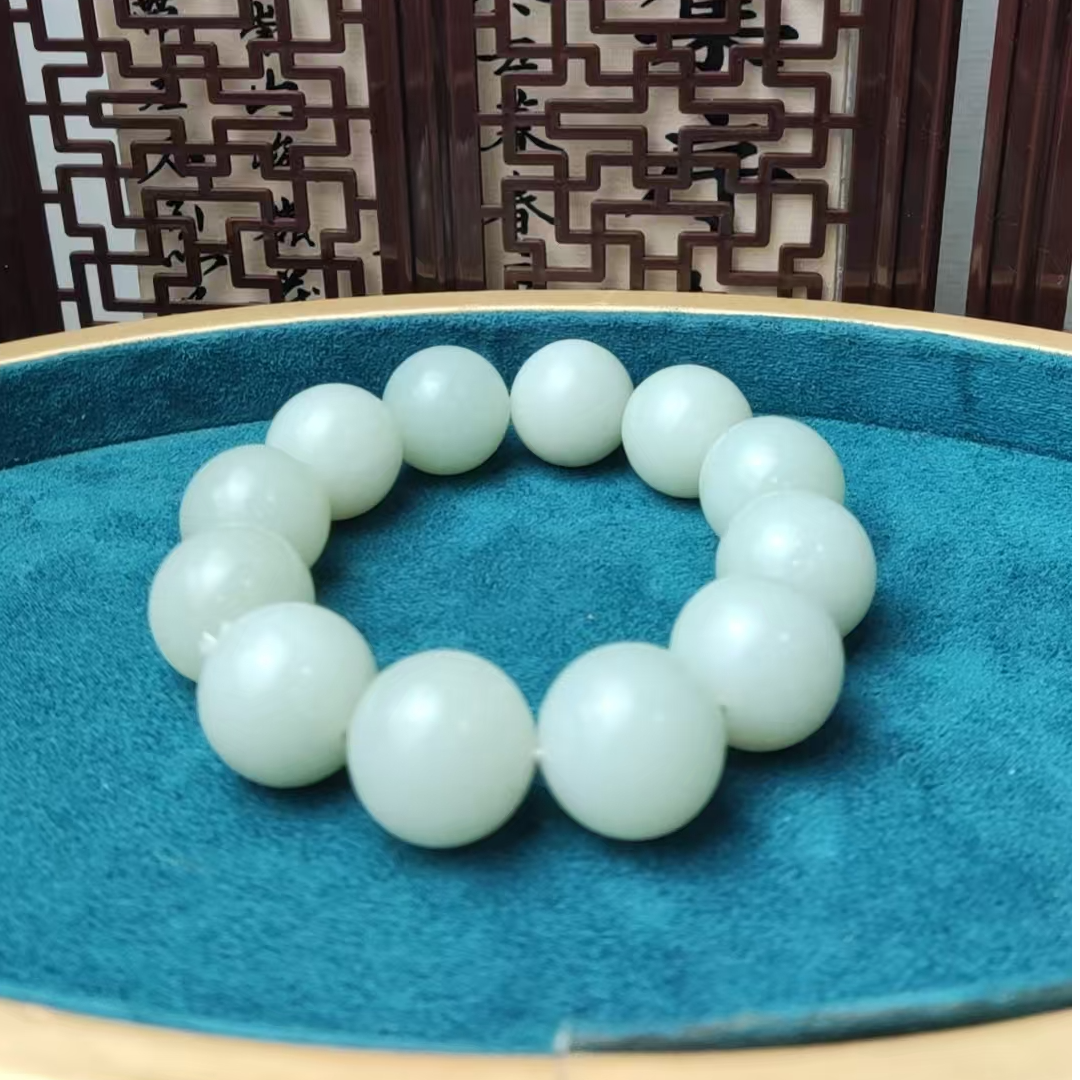 和田玉若羌黄口圆珠手串（卡20）