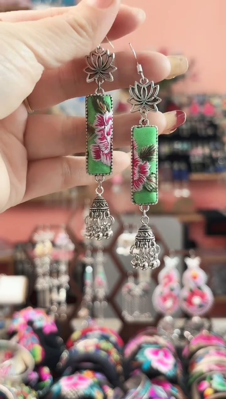 艺枝独绣手工饰品140