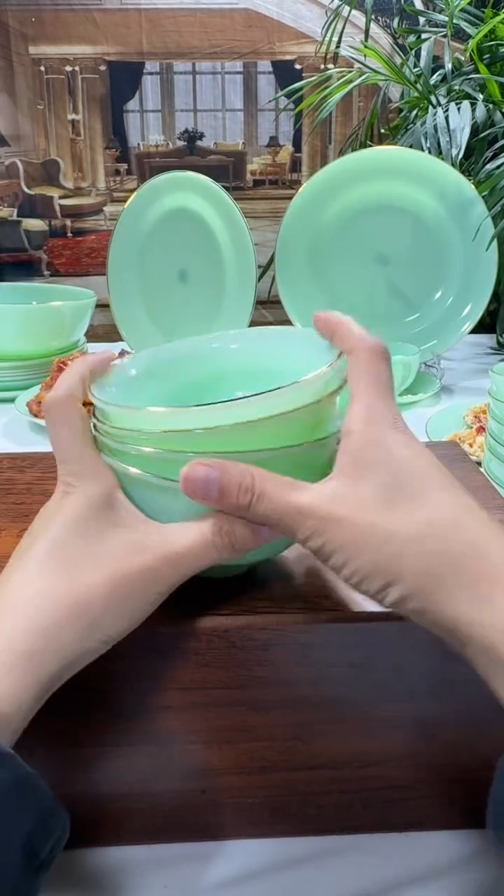 【闪购商品】..... 4.5英寸玉瓷碗4个口径11.5厘米