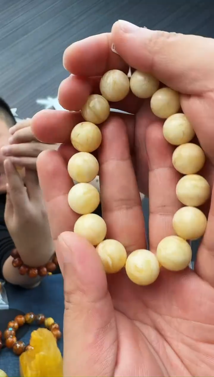 蜜蜡未镶嵌珠宝奇石假一罚十31  ，15多样性发其一