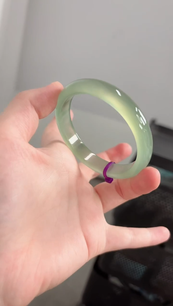 玛瑙/玉髓手镯未镶嵌58圈