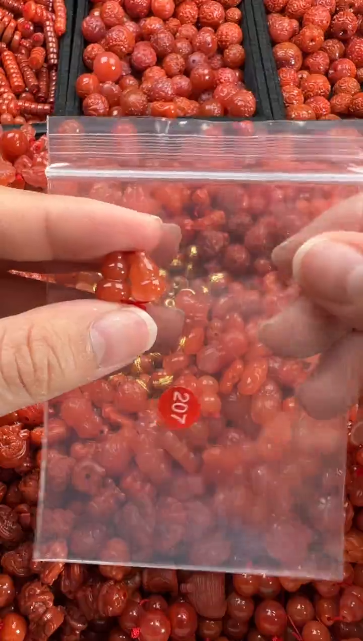 【闪购商品】南红玛瑙颈饰未镶嵌1