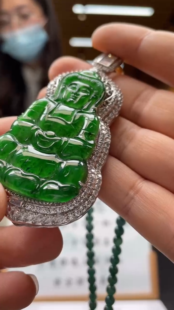 翡翠未镶嵌颈饰********169