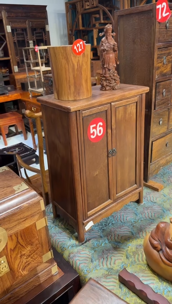 【闪购商品】木木艺缅花素面小柜子658.8888