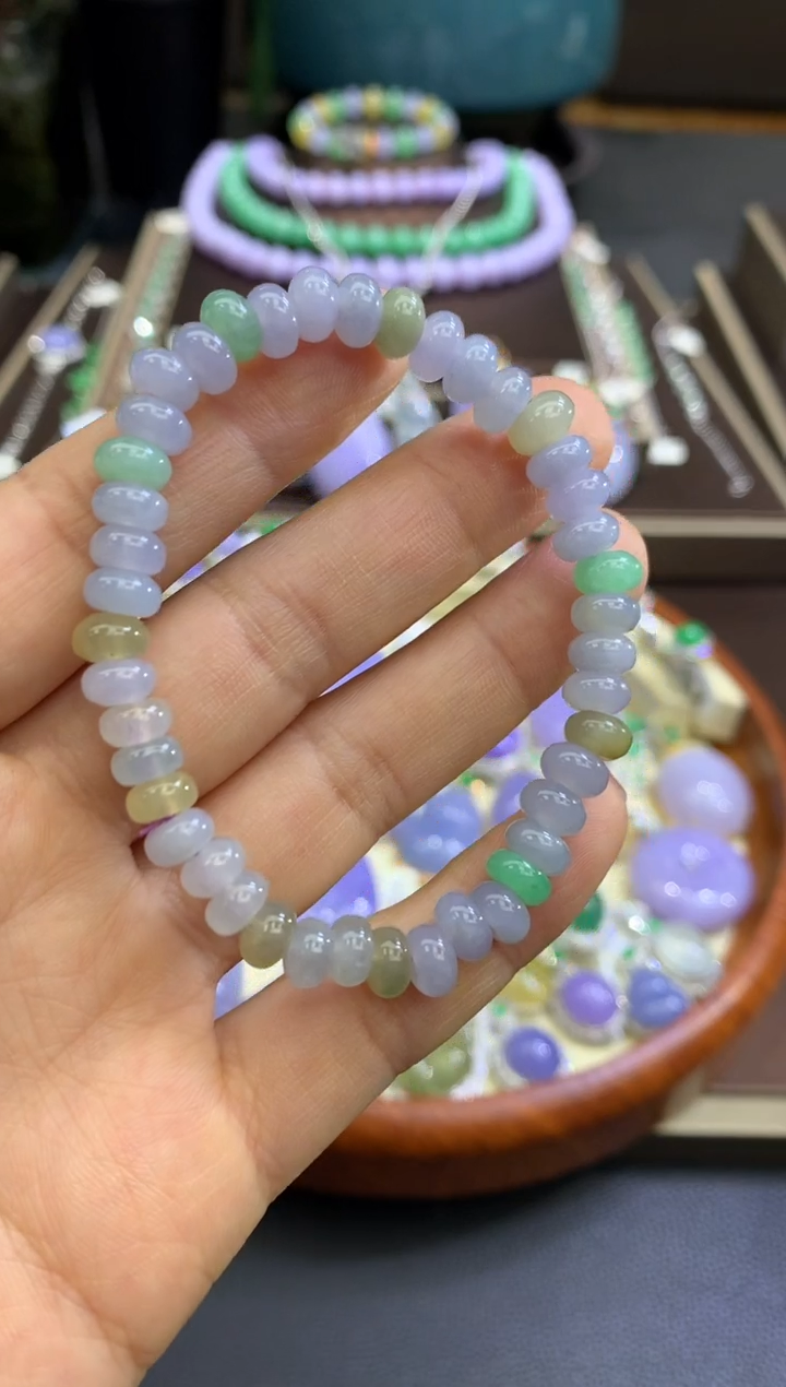 【闪购商品】翡翠颈饰未镶嵌翡翠吊坠