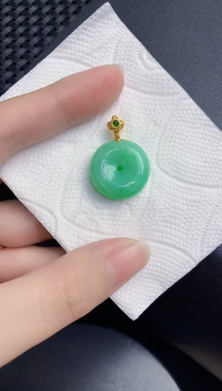 颈饰未镶嵌翡翠天然翡翠缅甸A货