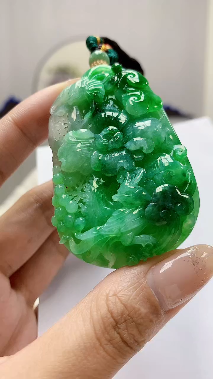 未镶嵌定制翡翠4852MM-毛货挂件82