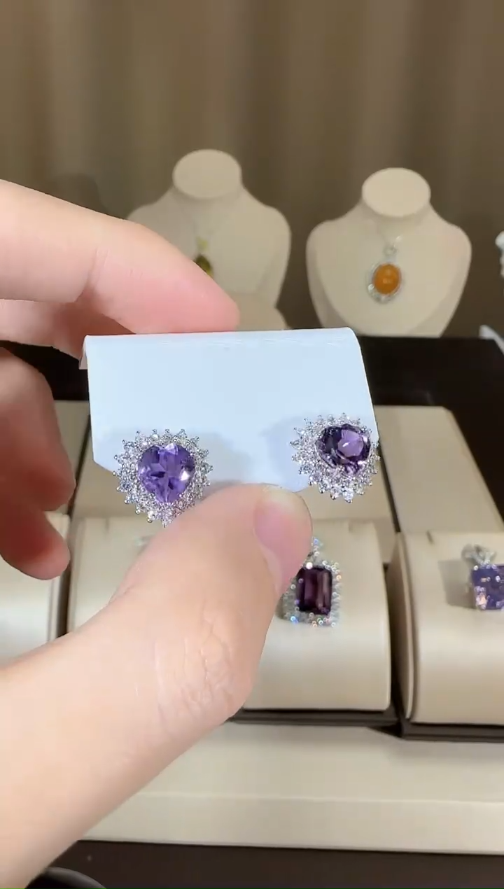 【闪购商品】紫晶耳饰银S925镶嵌7mm耳钉