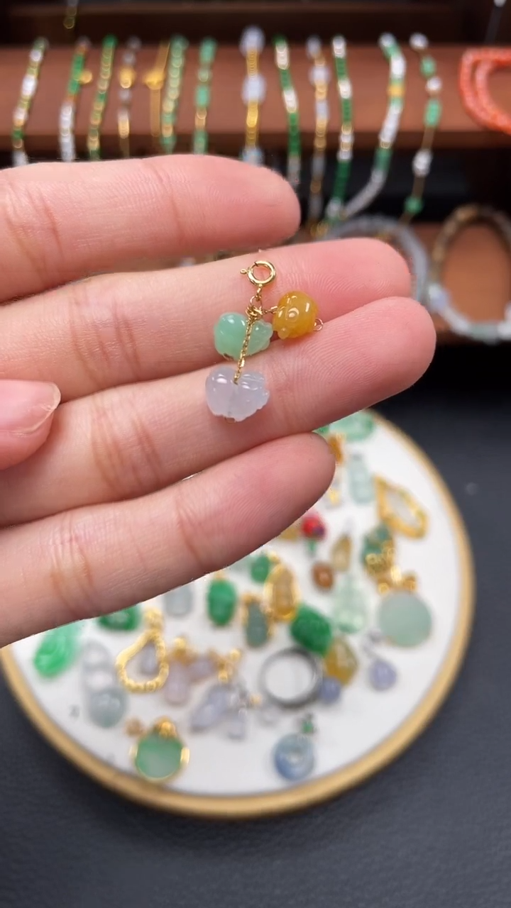 【闪购商品】翡翠吊坠(不含链)18K金镶嵌一个  JK105