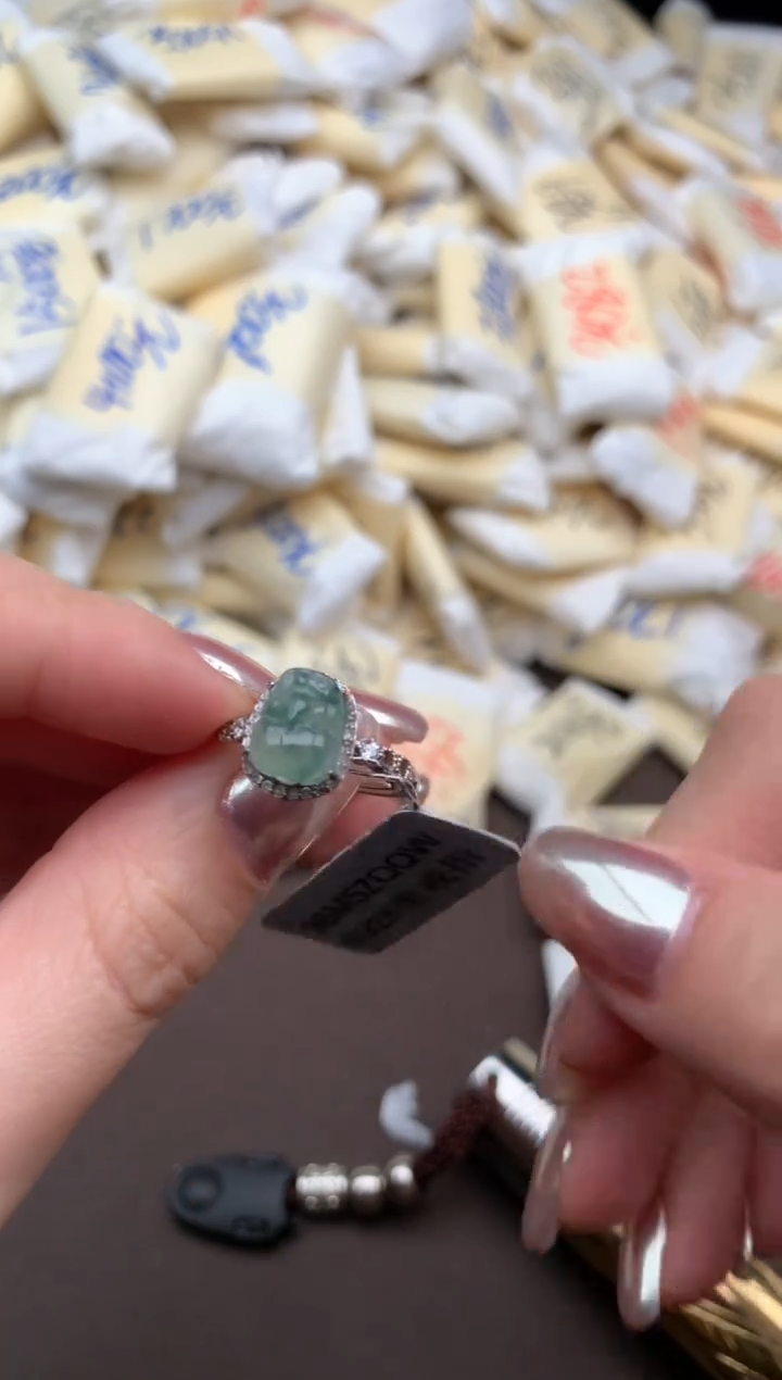 【闪购商品】翡翠戒指银S925镶嵌一