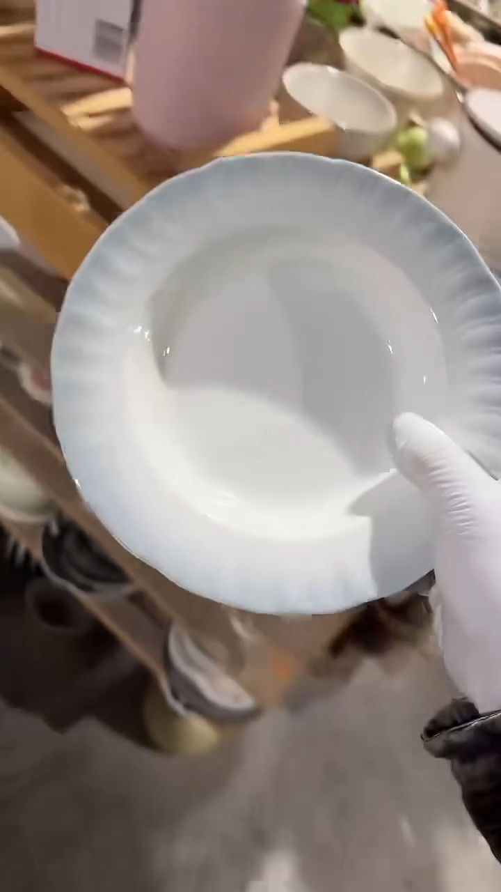陶瓷渐变草帽深盘微瑕 凑满20元包邮