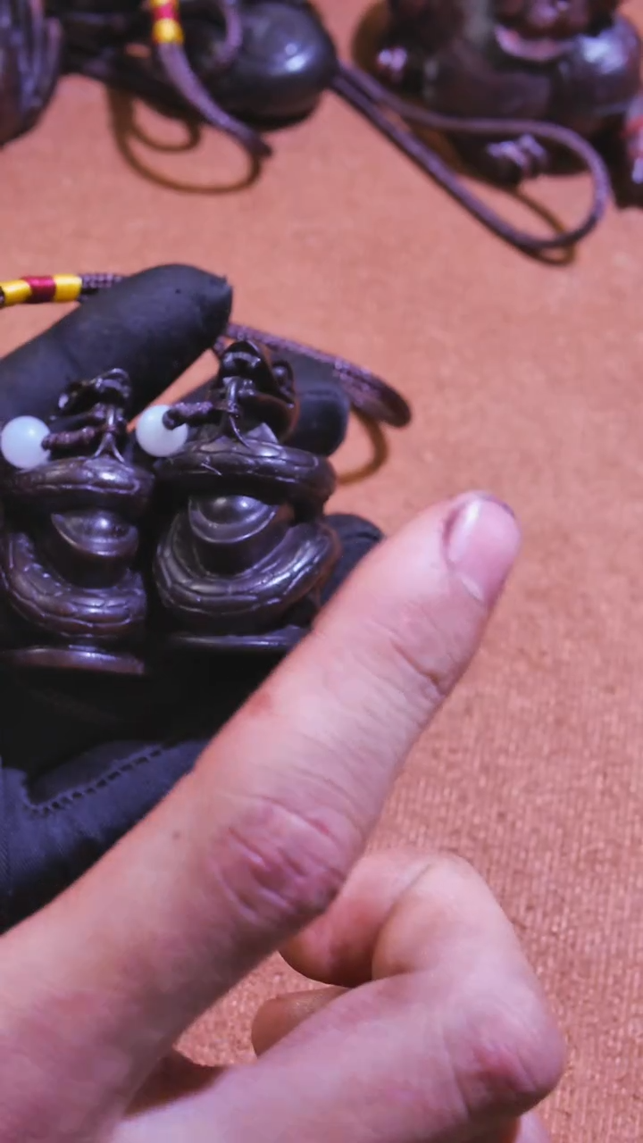 【闪购商品】小叶紫檀蛇手把件