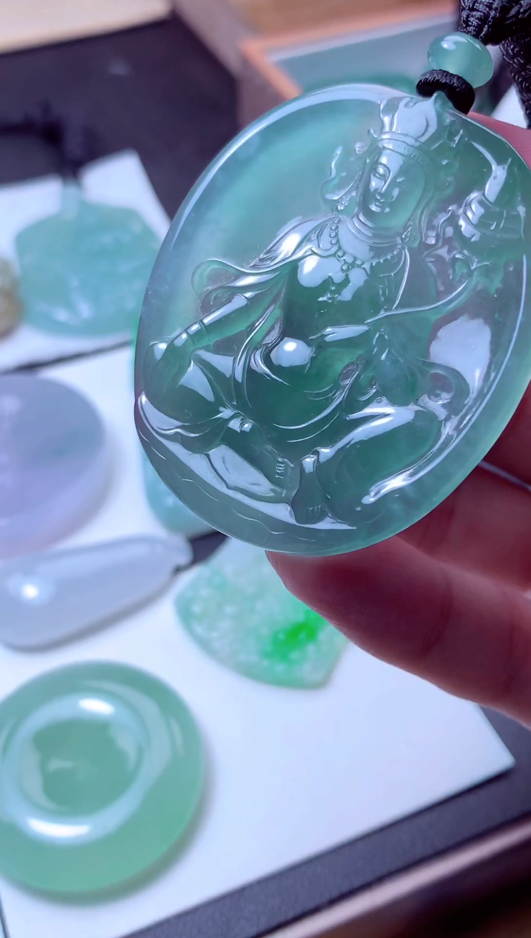 颈饰未镶嵌翡翠天然A货翡翠