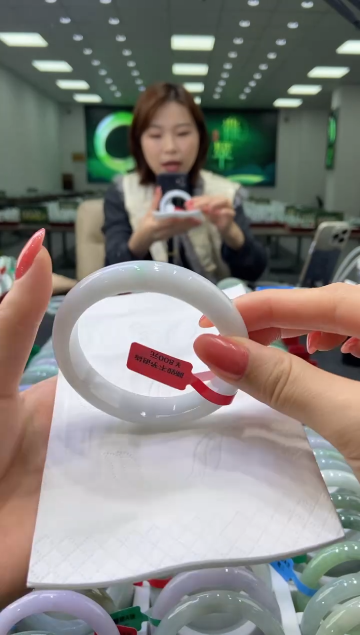 未镶嵌手镯翡翠G***x0055589