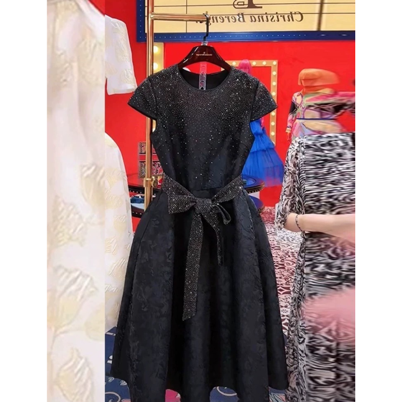 [暖暖]法式轻奢重工钉珠小香风连衣裙女夏季气质名媛a字裙S8526