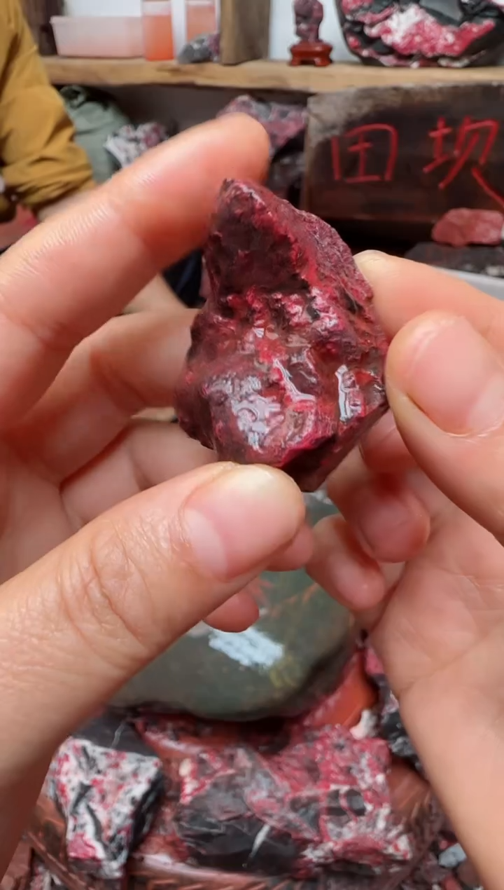 天然辰砂原矿石48