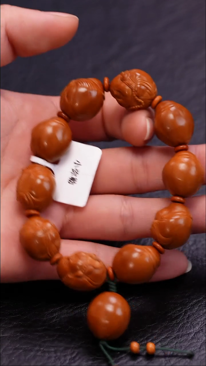 【闪购商品】橄榄核吊坠橄榄核