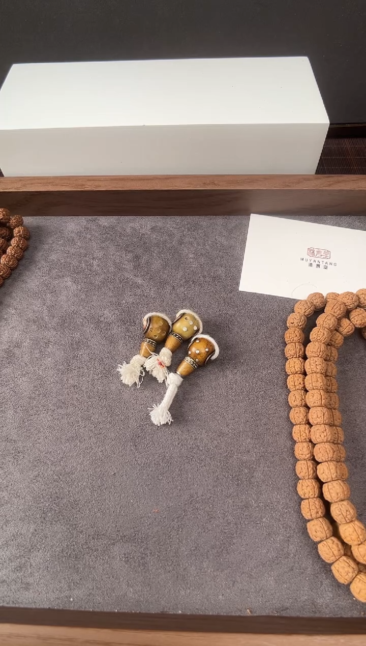 金刚菩提吊坠配串三通一个