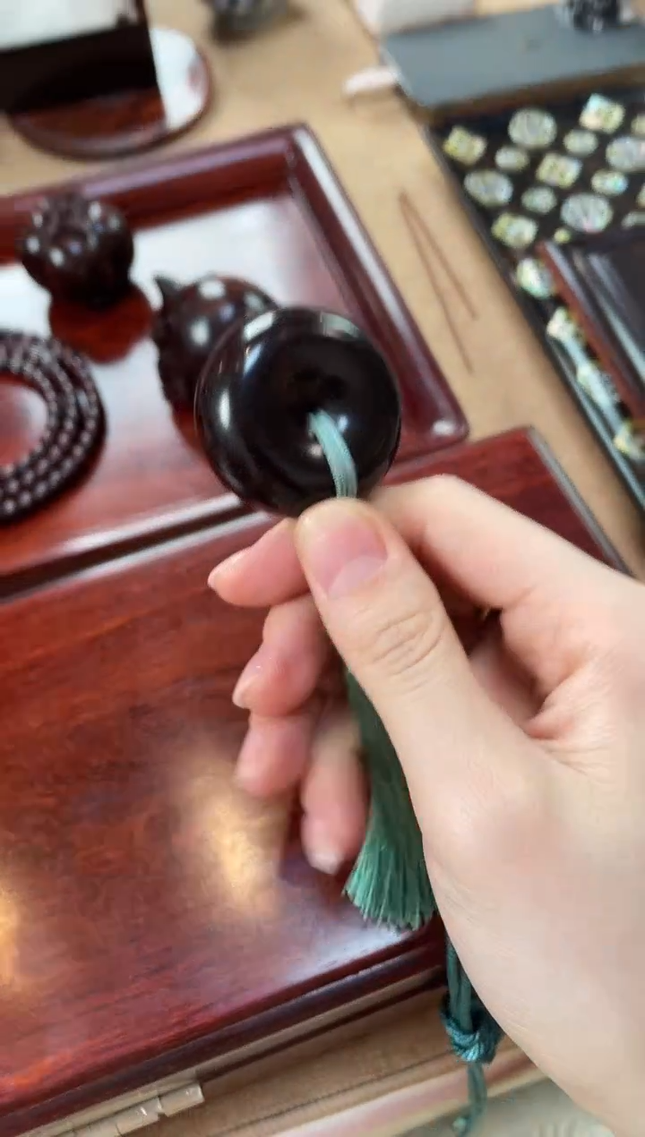 紫檀木类成套家具平安扣