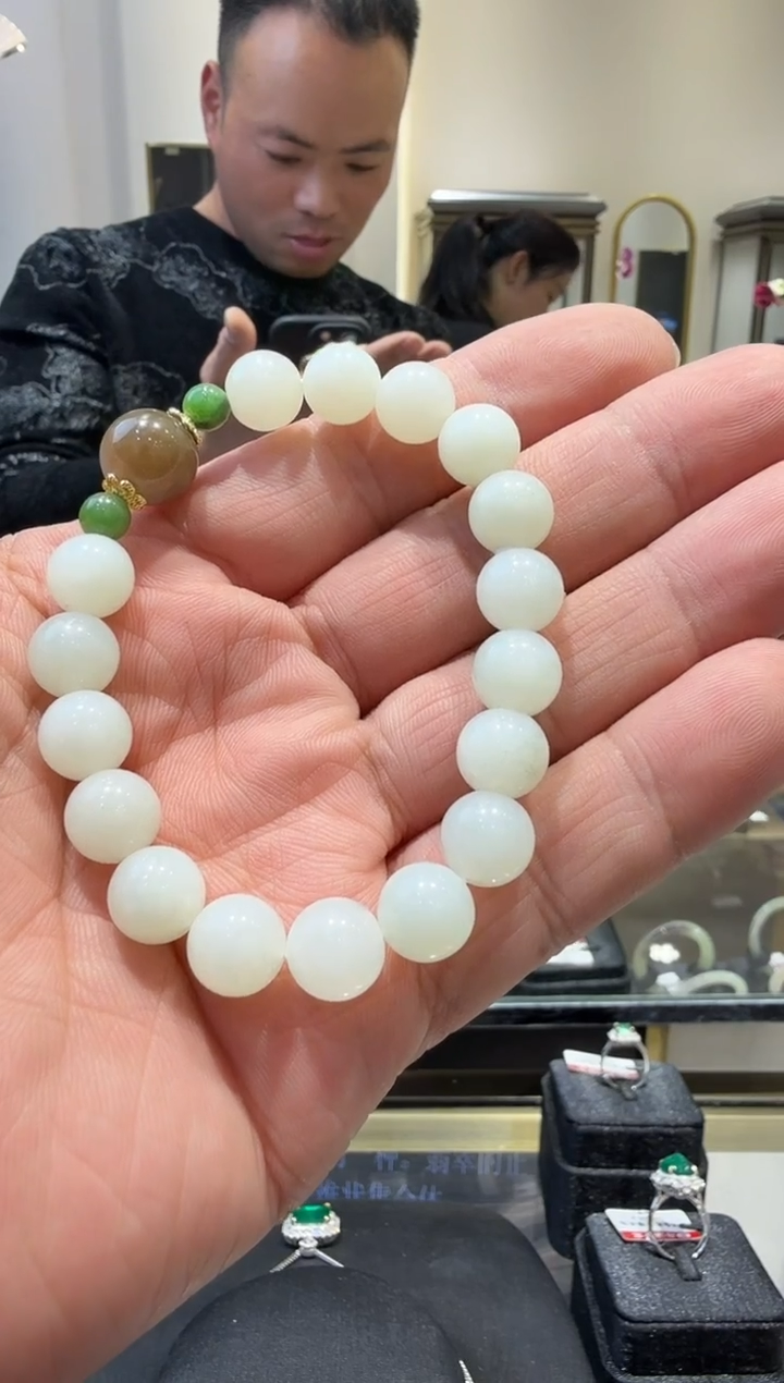 未镶嵌手链南红玛瑙啊**人多样性发一
