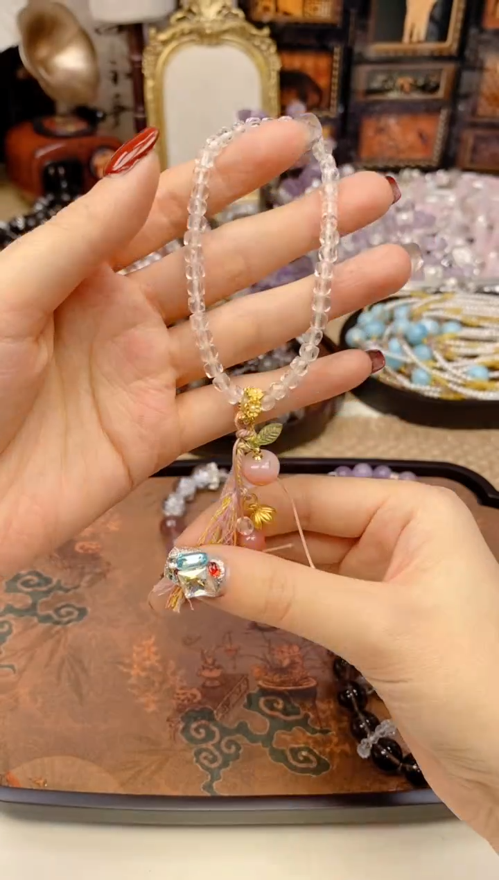 【闪购商品】水晶手链未镶嵌200手串