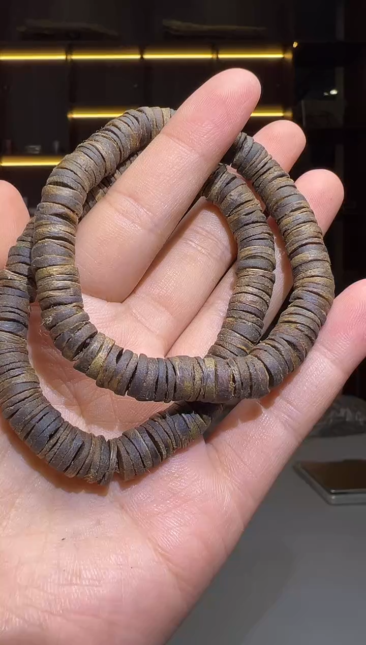 沉香碎屑沉香808号张勺子08沉水片片单圈配碎屑香粉多样性发一9