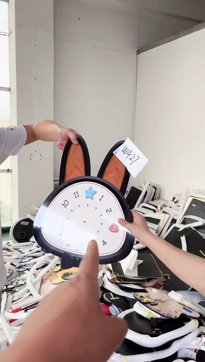 竖款孤品微瑕果果闪购W427