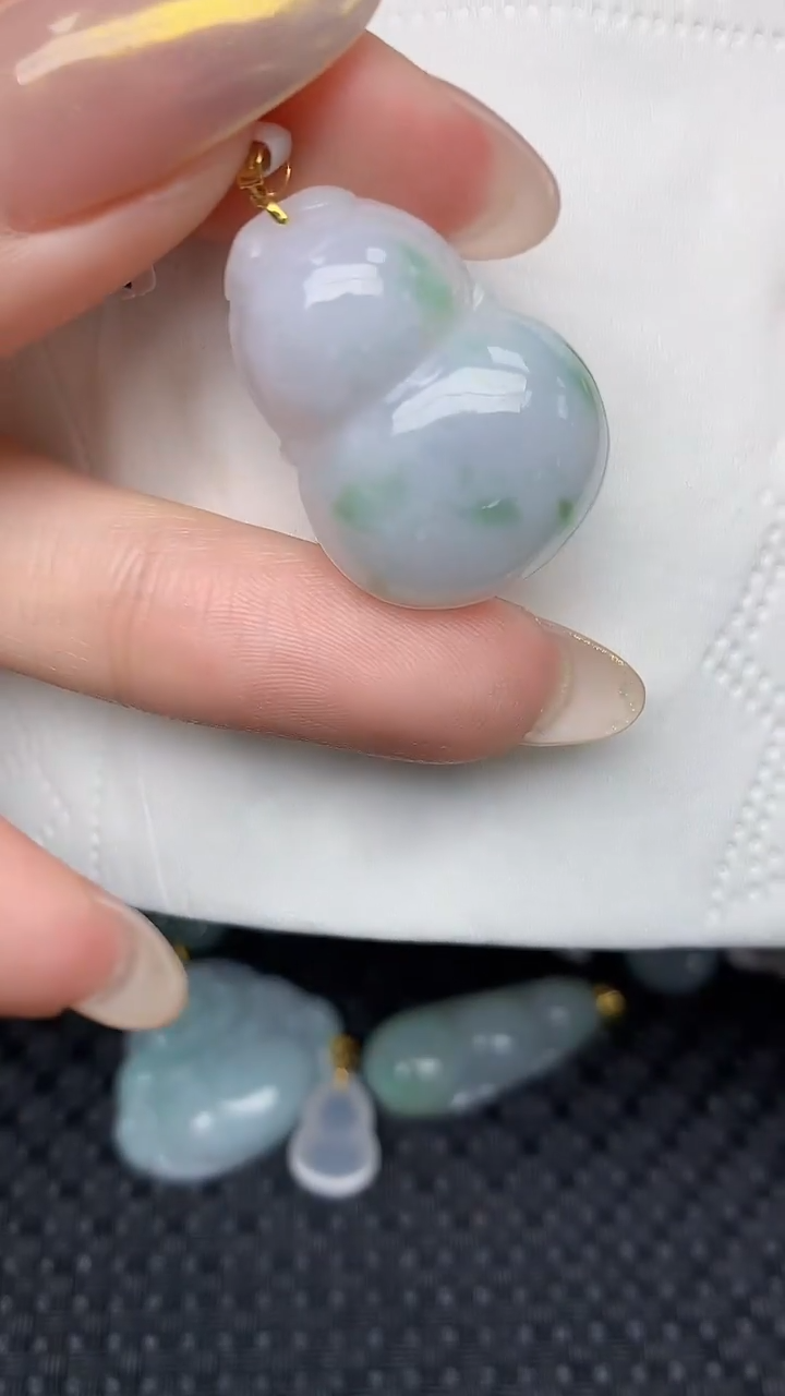 【闪购商品】翡翠颈饰18K金镶嵌天然翡翠a货