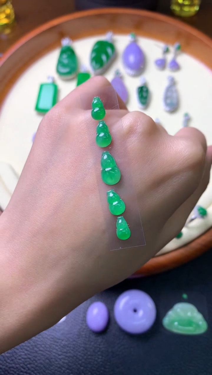 【闪购商品】定制翡翠未镶嵌裸石（镶嵌定制）