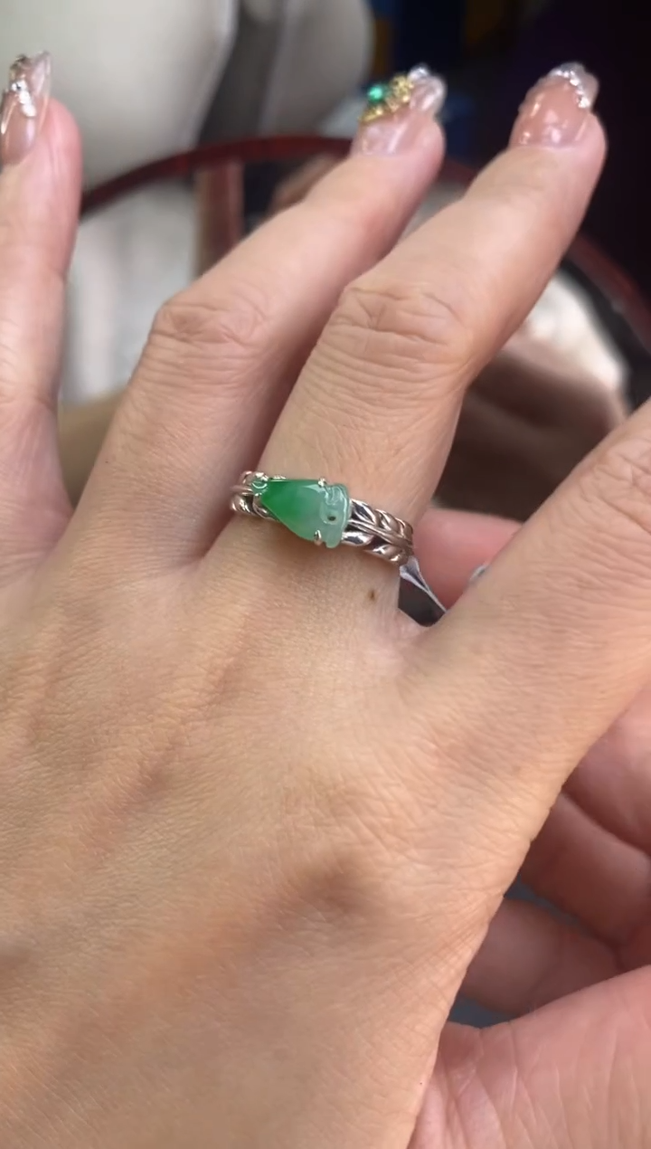 颈饰银S925镶嵌翡翠净货13739