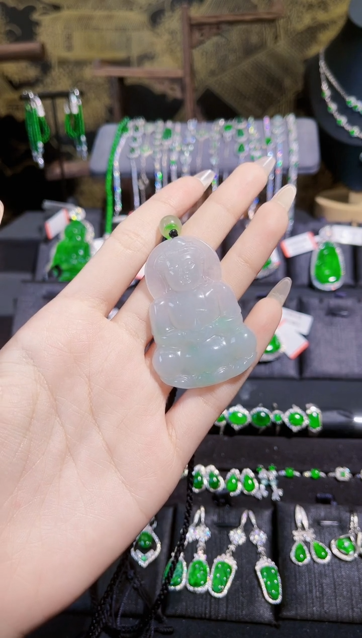 【闪购商品】翡翠颈饰未镶嵌观音吊坠